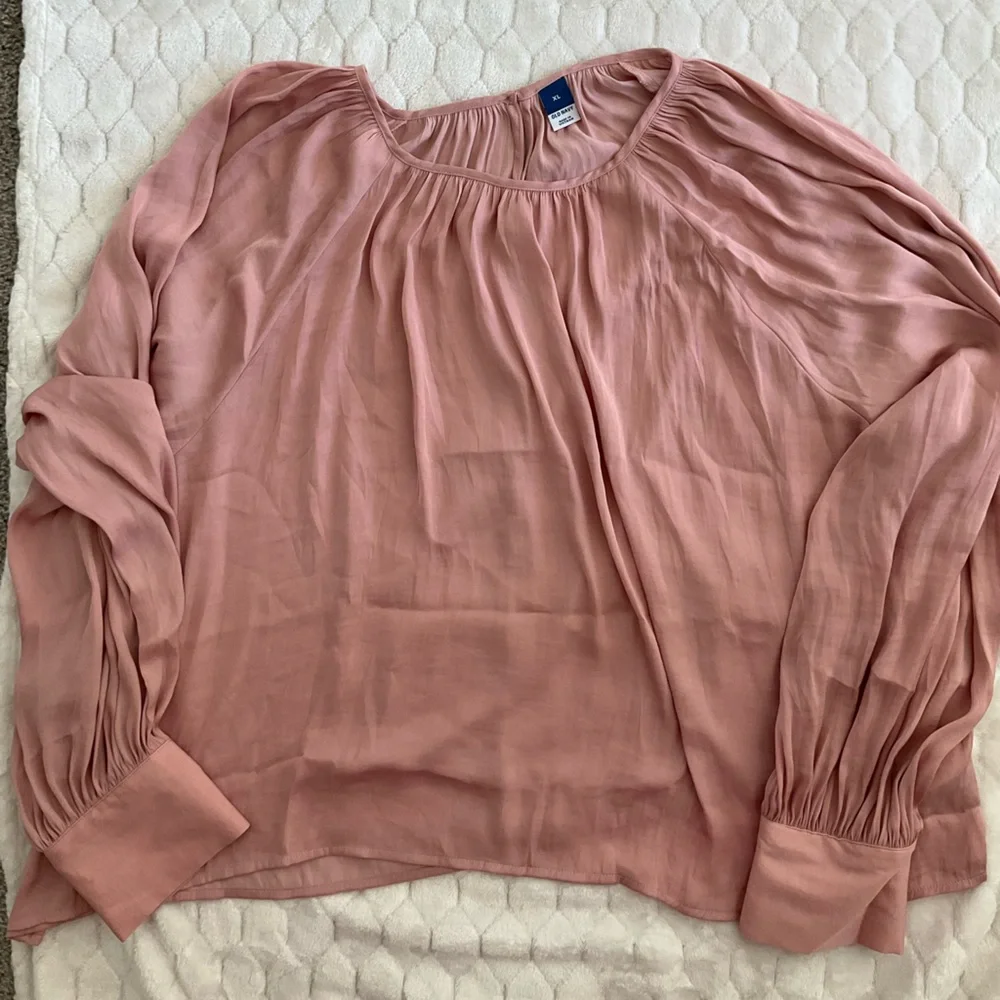Old Navy Pink Chiffon Long Sleeve Top Sz XL NWOT - Picture 3 of 8